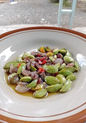 Foto resep Sambal Bawang Pete