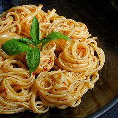 Linguine Aglio Olio A picture of Linguine Aglio Olio.