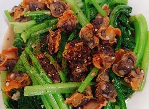 Hình của món Sò lông xào cải ngọt.