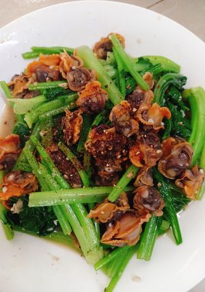 Hình của món Sò lông xào cải ngọt.