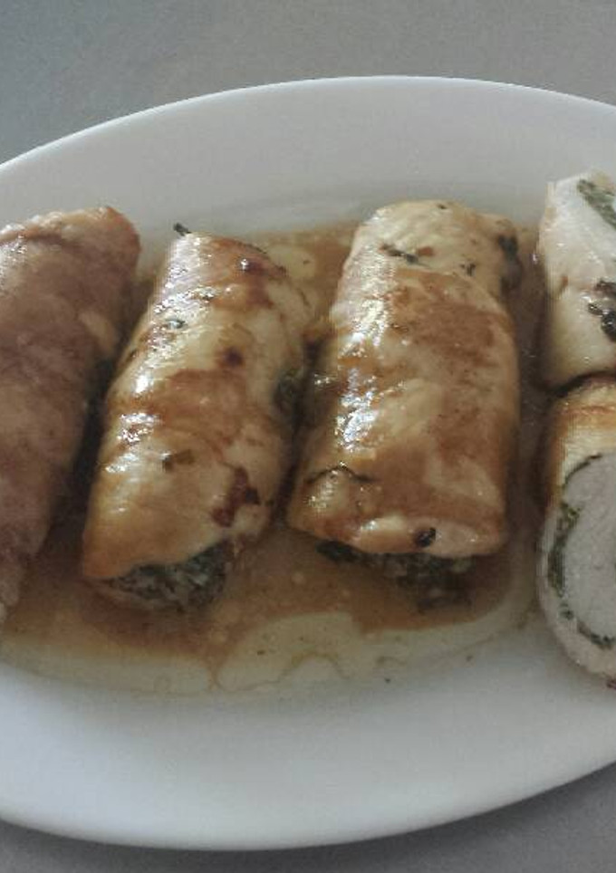 Una foto de Rollitos de pollo con espinacas