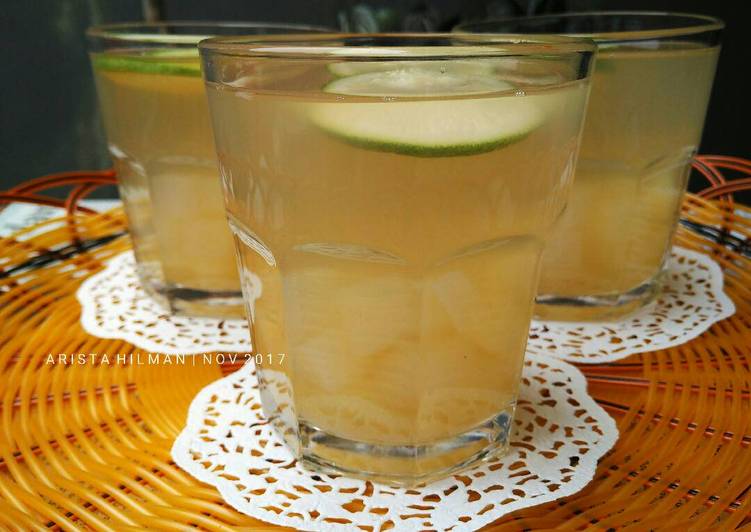 Nata De Coco Lime Herb Tea | Minuman Dingin