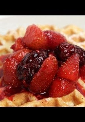 A picture of Berry Compote.