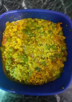 मटर पनीर भूर्जी (matar paneer bhurji recipe in Hindi) रेसिपी मुख्य फोटो
