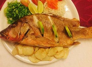 Una foto de Pargo Frito