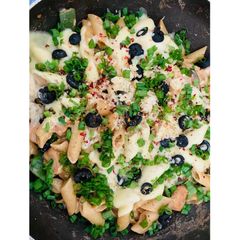 A picture of Cheesy Creamy Pasta.
