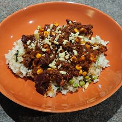 A picture of Vegan Chilli With Rice.