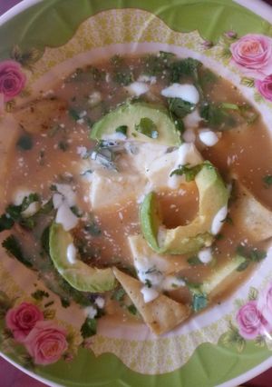 Una foto de Deliciosa sopa de tortilla