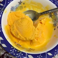 A picture of Mango ice cream # Ramzan special!!!.
