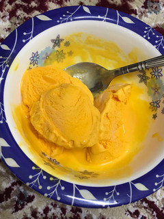 A picture of Mango ice cream # Ramzan special!!!.