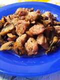 Chapinas de cerdo y champiñones al ajillo