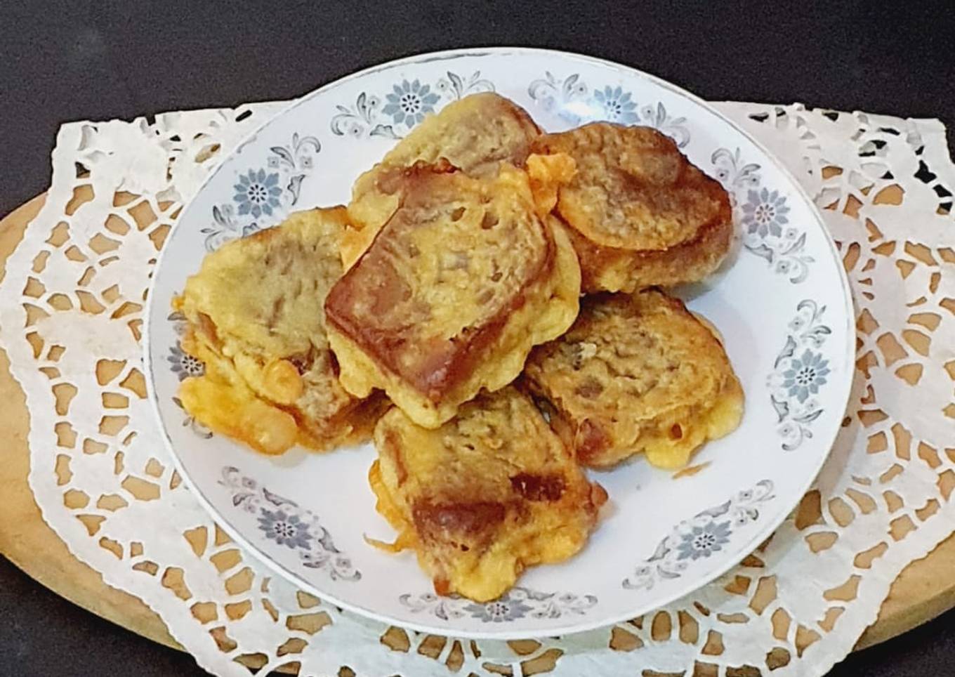 Kue keranjang goreng