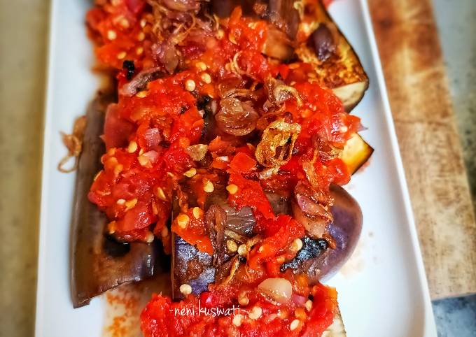 Resep Terong Bakar Sambal Pecak Oleh Neni Kuswati Cookpad