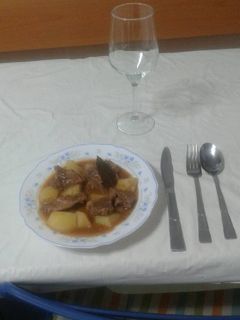 Una foto de Patatas guisadas con churrasco
