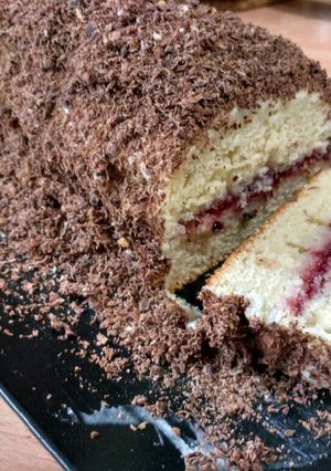 A picture of Vanilla Sponge Cake.