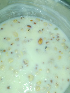 चावल खीर (Chawal kheer recipe in hindi) रेसिपी मुख्य फोटो