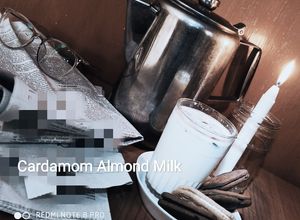 Foto resep Susu Aroma Kapulaga dengan Almond (Cardamom Almond Milk)