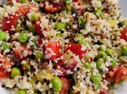 Una foto di quinoa bulgur