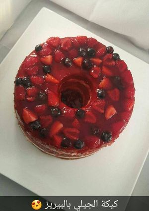 صورة لوصفة كيكة الجيلي والفواكه