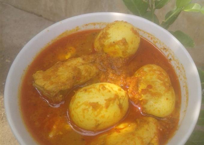 Opor Ayam Telur (tanpa santan)