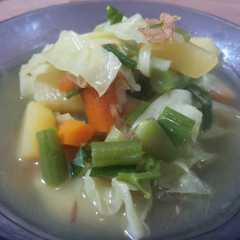 Sayur Sop simpel & sederhana রেসিপির প্রধান ছবি