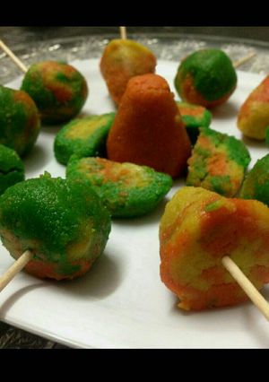 A picture of Kaju lollipops.