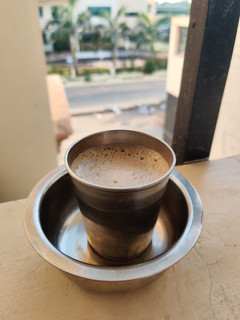 ફિલ્ટર કોફી (Filter coffee in gujrati) રેસીપી મુખ્ય ફોટો