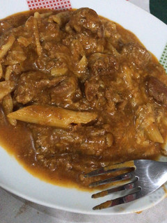 Una foto de Salsa de chorizo argentino con sobrado (a lo elegante penne con salsa de chorizo argentino)