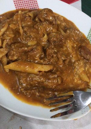 Una foto de Salsa de chorizo argentino con sobrado (a lo elegante penne con salsa de chorizo argentino)