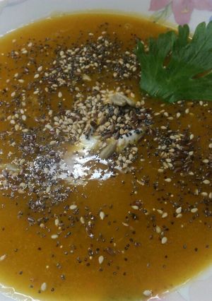 Una foto de Sopa crema de vegetales con semillas #sosadri