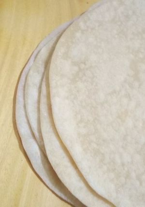 ময়দার রুটি (Maida roti recipe in Bengali) রেসিপির প্রধান ছবি