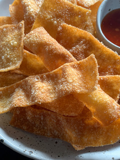 A picture of Wonton Wrapper Chips.