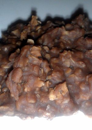 A picture of no bake cookies.