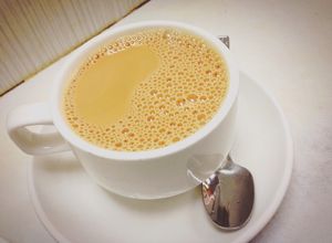 صورة لوصفة طريقة عمل شاي بالحليب