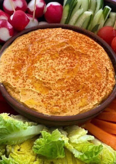 Una foto de Hummus de pimiento de piquillo