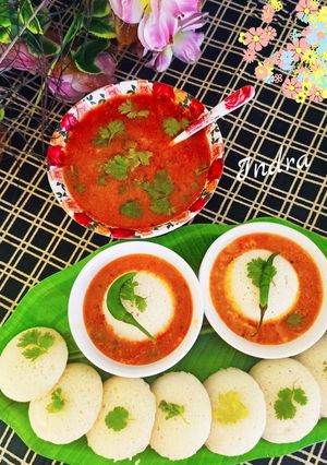 रवा इडली (Rava idli recipe in hindi) रेसिपी मुख्य फोटो