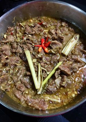 Hình của món Bò kho sả.