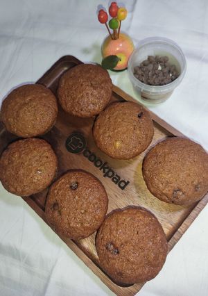 A picture of Banana Chocolate Chip Muffins.