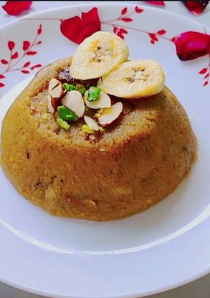 गुड़ बनाना शीरा (gur banana sheera recipe in Hindi) रेसिपी मुख्य फोटो