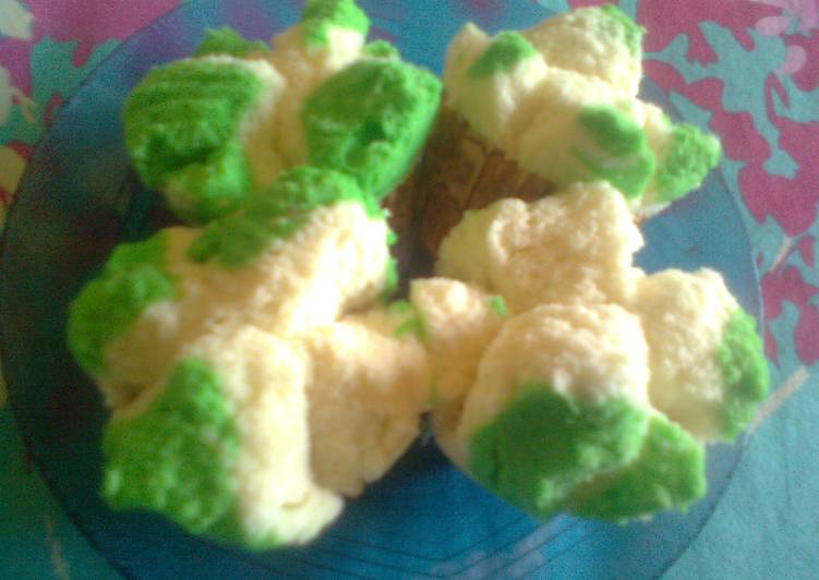 Bolu kukus vanila pandan no mingkem