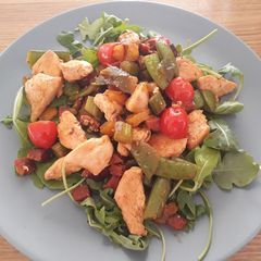 Chicken and sugar snap salad A picture of Chicken and sugar snap salad.
