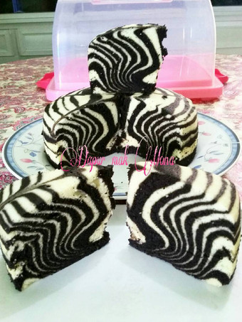 Resep Bolu kukus zebra putih telur Menu Enak