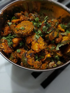 પાત્રા(Patra Recipe in Gujarati) રેસીપી મુખ્ય ફોટો