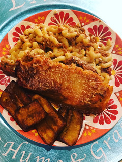 Una foto de Pastelon de Pasta Corta y Carnes Asadas