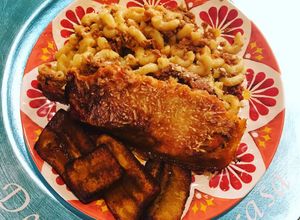 Una foto de Pastelon de Pasta Corta y Carnes Asadas