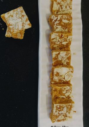 A picture of Besan Burfi.