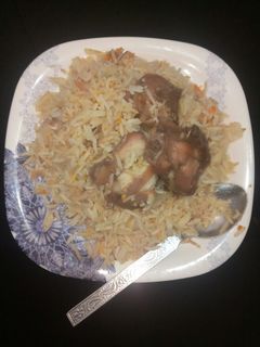 चिकन बिरयानी (chicken biryani recipe in Hindi) रेसिपी मुख्य फोटो