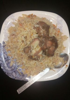 चिकन बिरयानी (chicken biryani recipe in Hindi) रेसिपी मुख्य फोटो