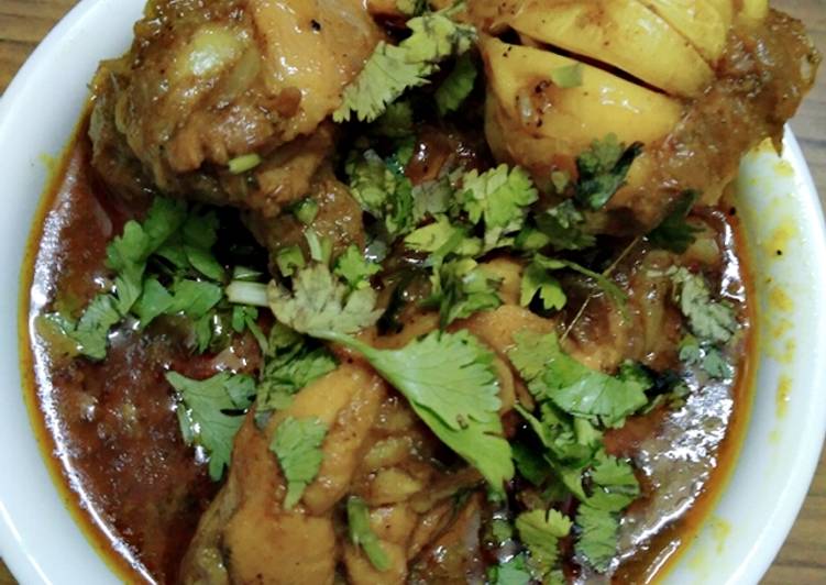 Wednesday Fresh Chicken curry with whole garlic