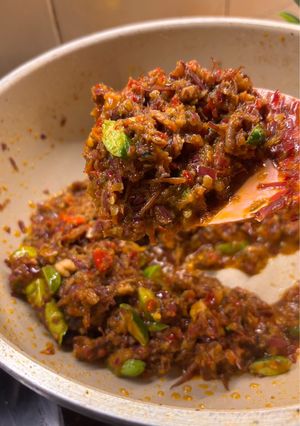 Foto resep 401. Cumi Asin Sambel Kecombrang